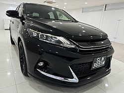 Toyota Harrier 2.0 Sunroof 2016 G Sport Black Rear Screen BodyKit